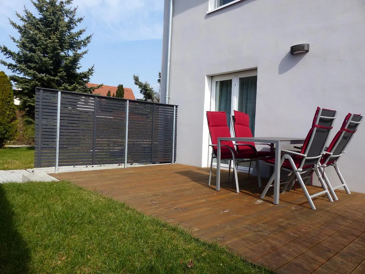 Ferienwohnungen Flora Bad Windsheim 0*,